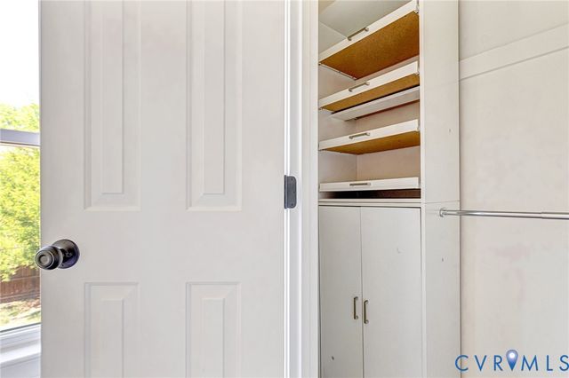 2257 High Bush Cir, Glen Allen, VA 23060