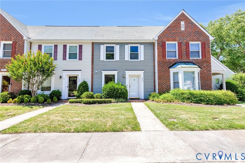 2257 High Bush Cir, Glen Allen, VA 23060