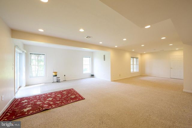 184 MAGNOLIA DR, Chester Springs, PA 19425