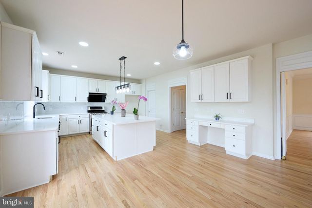 184 MAGNOLIA DR, Chester Springs, PA 19425