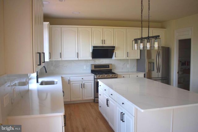 184 MAGNOLIA DR, Chester Springs, PA 19425