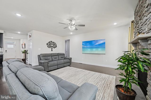 5830 BARTS WAY, Frederick, MD 21704