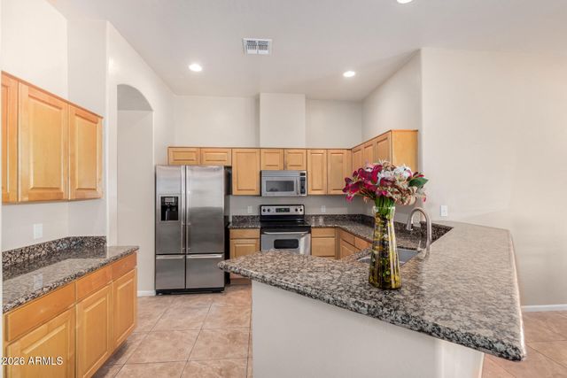 1951 W PENINSULA Circle, Chandler, AZ 85248