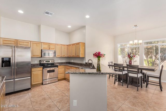 1951 W PENINSULA Circle, Chandler, AZ 85248