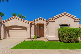 1951 W PENINSULA Circle, Chandler, AZ 85248