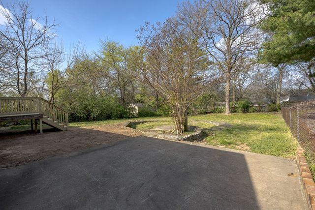 3615 Floral Dr, Nashville, TN 37211