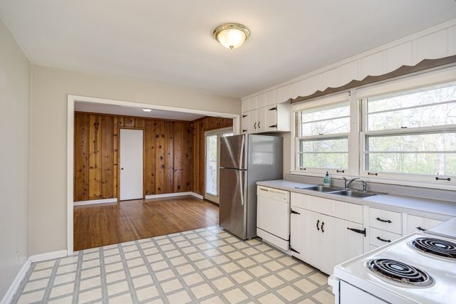 3615 Floral Dr, Nashville, TN 37211