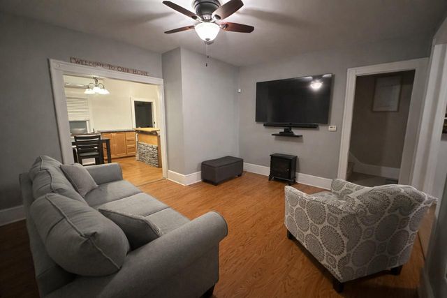 321 W MAIN ST, Millville, NJ 08332