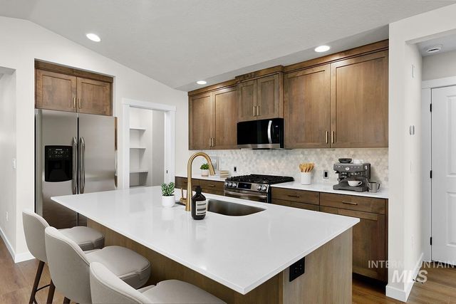 1688 E Hadler St., Meridian, ID 83642