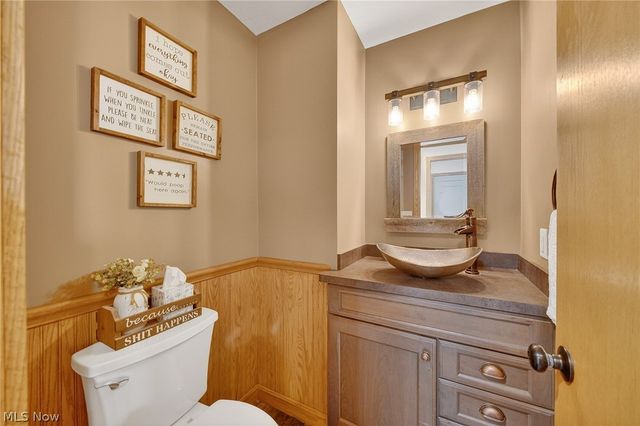 1315 Morning Star Drive, Roaming Shores, OH 44084