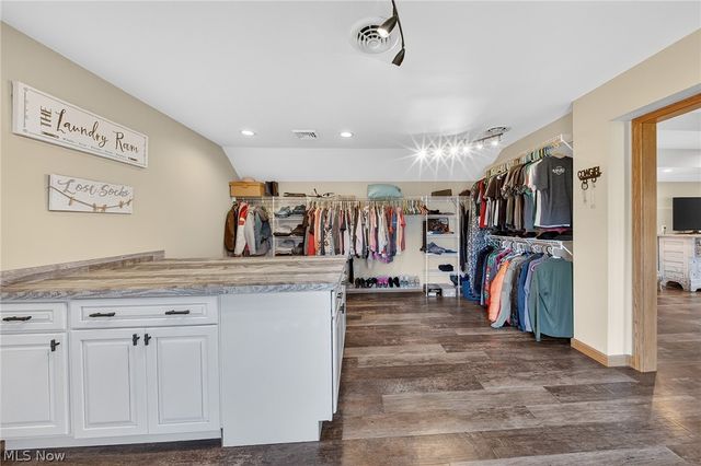 1315 Morning Star Drive, Roaming Shores, OH 44084