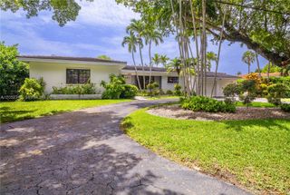 740 Jeronimo Dr, Coral Gables, FL 33146