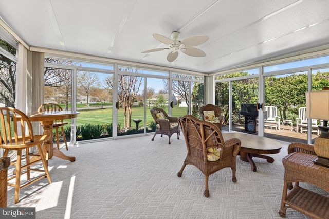 152 INDIGO DR, Mount Laurel, NJ 08054