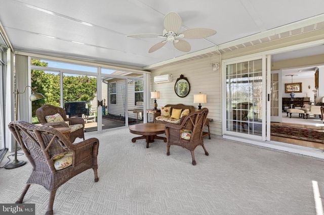 152 INDIGO DR, Mount Laurel, NJ 08054