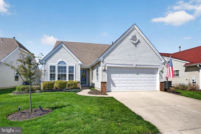 152 INDIGO DR, Mount Laurel, NJ 08054