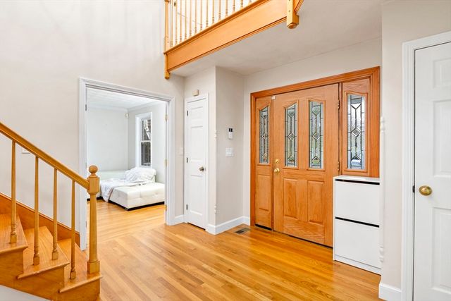 103 Barker St, North Andover, MA 01845