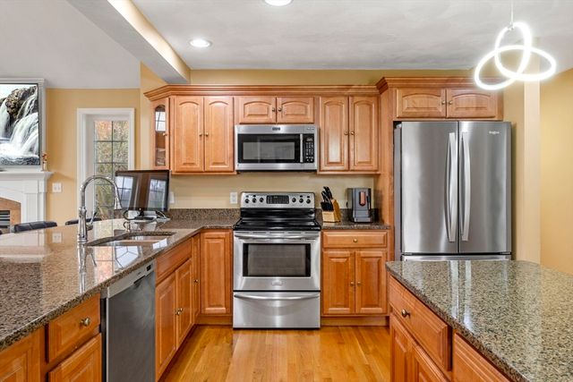 103 Barker St, North Andover, MA 01845