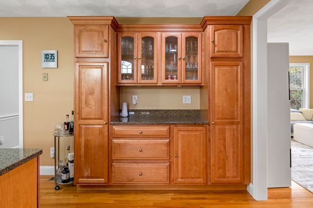 103 Barker St, North Andover, MA 01845