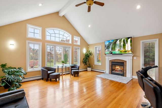 103 Barker St, North Andover, MA 01845