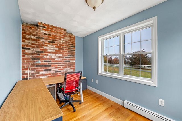 103 Barker St, North Andover, MA 01845
