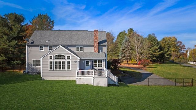 103 Barker St, North Andover, MA 01845