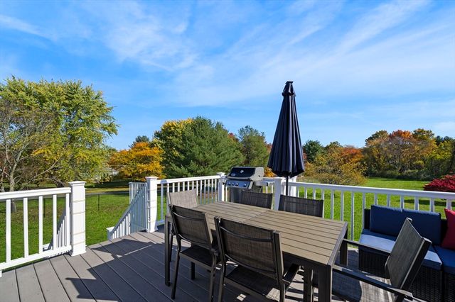 103 Barker St, North Andover, MA 01845