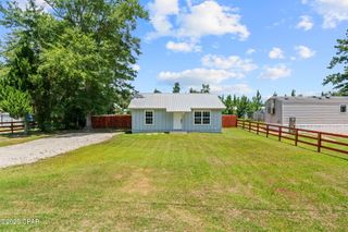 10490 NW Camellia Street, Bristol, FL 32321