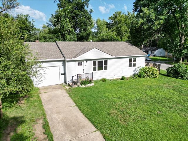 411 7th Terrace, Warrensburg, MO 64093
