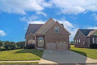 3300 Twelve Oaks Blvd, Clarksville, TN 37042