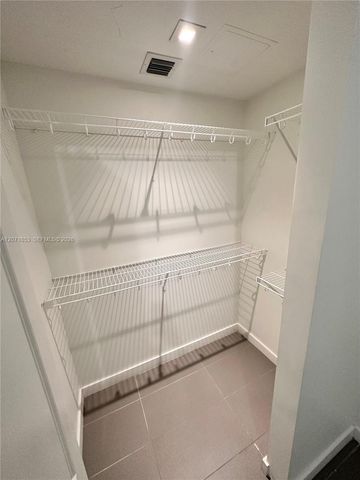 1600 NE 1st Avenue 1508, Miami, FL 33132