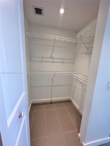 1600 NE 1st Avenue 1508, Miami, FL 33132