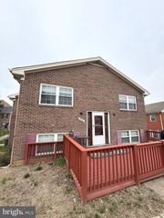 9526 HAGEL CIR #06/A, Lorton, VA 22079