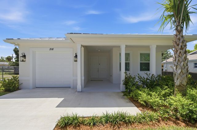 316 SW 4th Avenue, Delray Beach, FL 33444