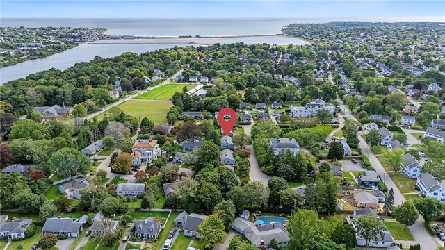 3 Collins Terrace, Middletown, RI 02842