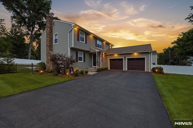 6 Giegel Court, Wyckoff, NJ 07481