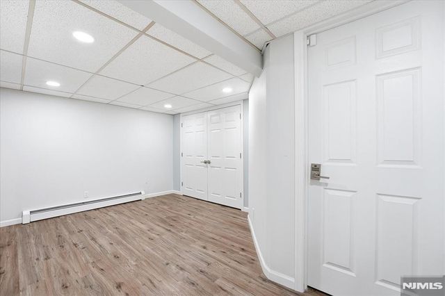6 Giegel Court, Wyckoff, NJ 07481