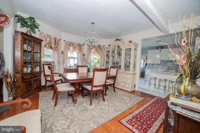415 VALLEY RD, Elkins Park, PA 19027