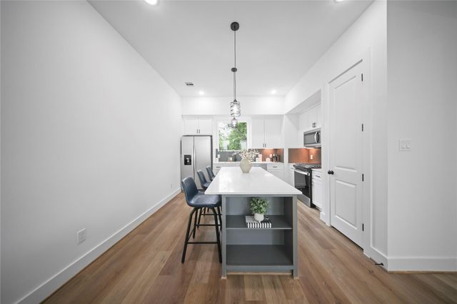 6540 Goldspier St, Houston, TX 77091