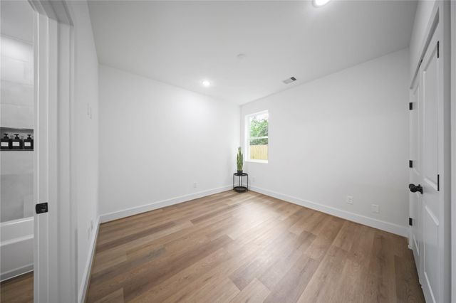 6540 Goldspier St, Houston, TX 77091