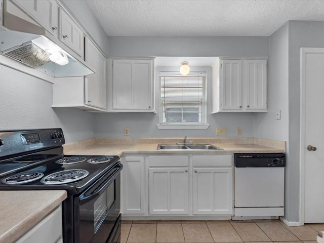 11942 Silver Island Circle, Houston, TX 77067