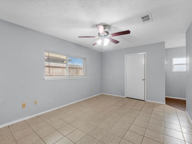 11942 Silver Island Circle, Houston, TX 77067