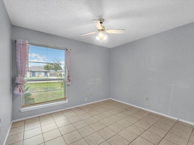 11942 Silver Island Circle, Houston, TX 77067