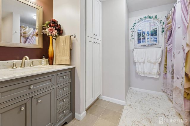 391 Orrington Lane C, Monroe, NJ 08831