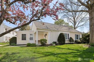 391 Orrington Lane C, Monroe, NJ 08831