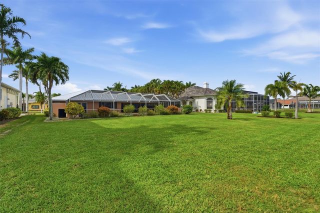 3527 SE 22ND PLACE, Cape Coral, FL 33904