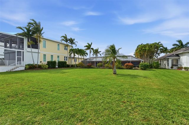 3527 SE 22ND PLACE, Cape Coral, FL 33904