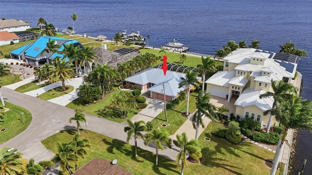 3527 SE 22ND PLACE, Cape Coral, FL 33904