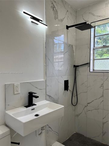 14155 NE 14th Ave C, North Miami, FL 33161