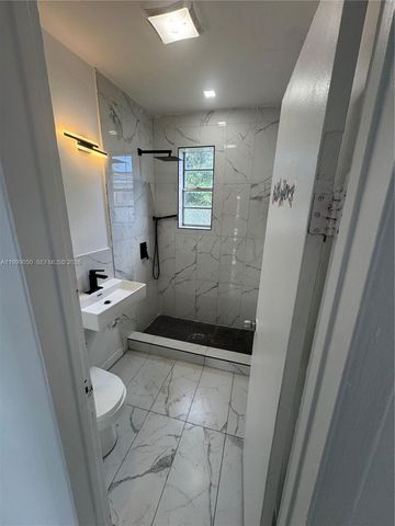 14155 NE 14th Ave C, North Miami, FL 33161