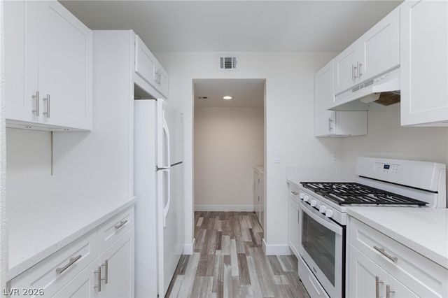 8048 West Rochelle Avenue, Las Vegas, NV 89147